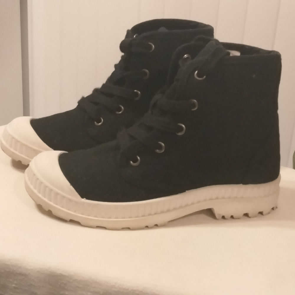 Black high top sneakers